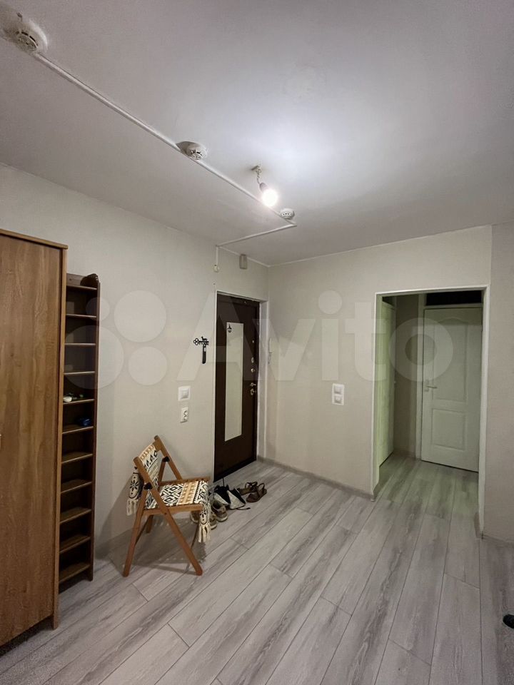 2-комн., 57 м², 3/16 этаж, Центральный внутригородской округ, мкр-н Дубинка, Линейная ул., 19 — фото 2
