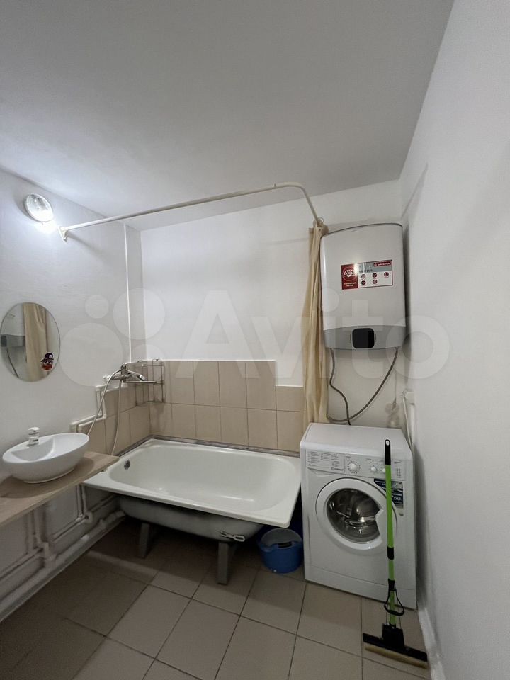 2-комн., 57 м², 3/16 этаж, Центральный внутригородской округ, мкр-н Дубинка, Линейная ул., 19 — фото 4