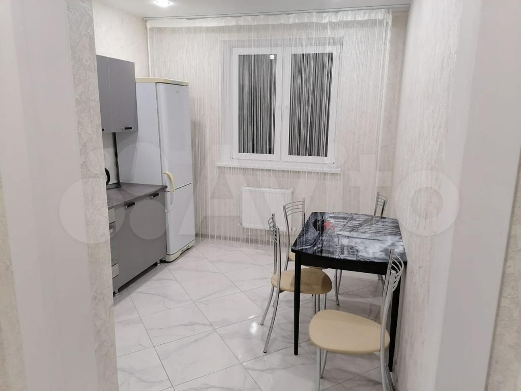 1-комн., 33.3 м², 8/10 этаж, г Краснодар, ул им. Комарова В.М., д 21/1 к 9 — фото 4