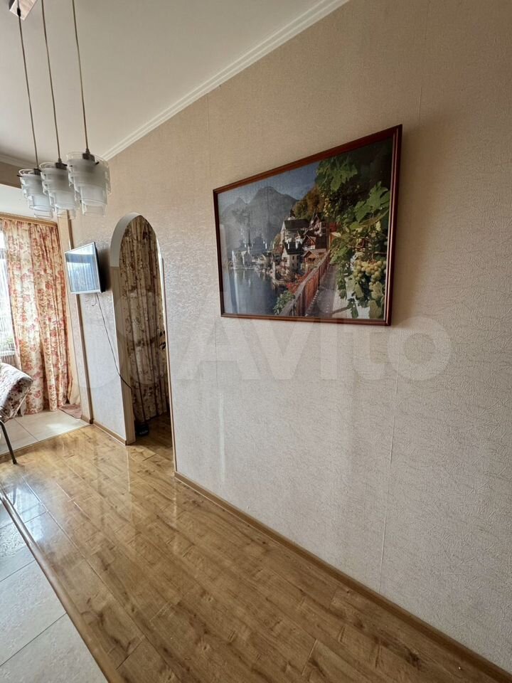 4+ комнаты, 77 м², 5/5 этаж, ЖК «Белый остров» — фото 5