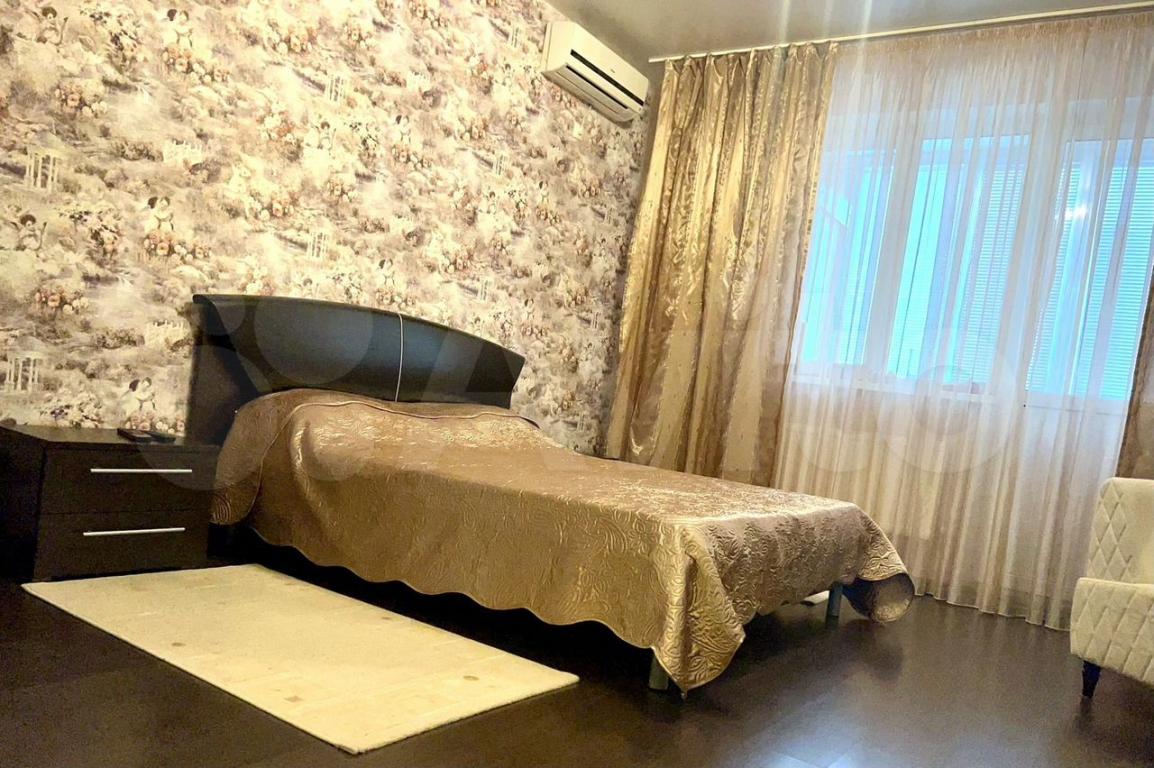 1-комн., 46.6 м², 5/16 этаж, Фестивальный мкр-н, ул. Монтажников, 10/1 — фото 2