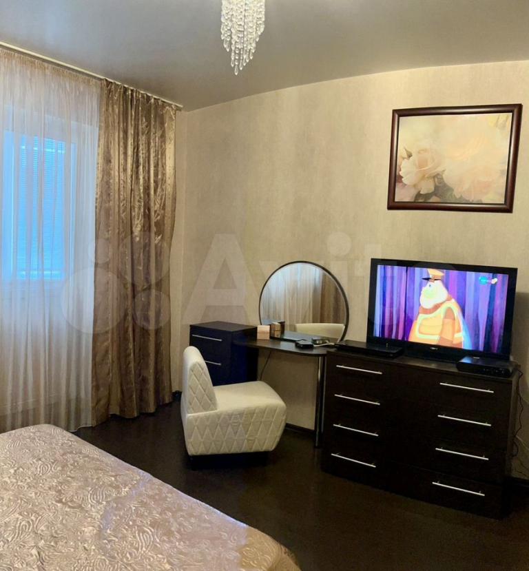1-комн., 46.6 м², 5/16 этаж, Фестивальный мкр-н, ул. Монтажников, 10/1 — фото 3