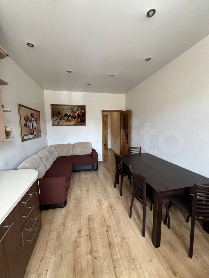 2-комн., 60 м², 2/4 этаж, Фестивальный мкр-н, Анисовая ул., 39 — фото 4
