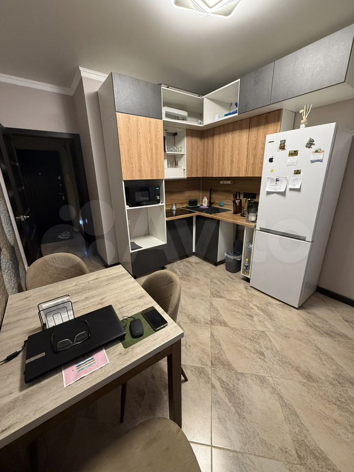 1-комн., 38.5 м², 17/18 этаж, ул. им. Героя Сарабеева В.И., 5/4 — фото 3