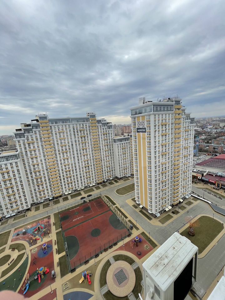1-комн., 39.7 м², 23/25 этаж, Красная ул., 176 лит 1/3 — фото 3
