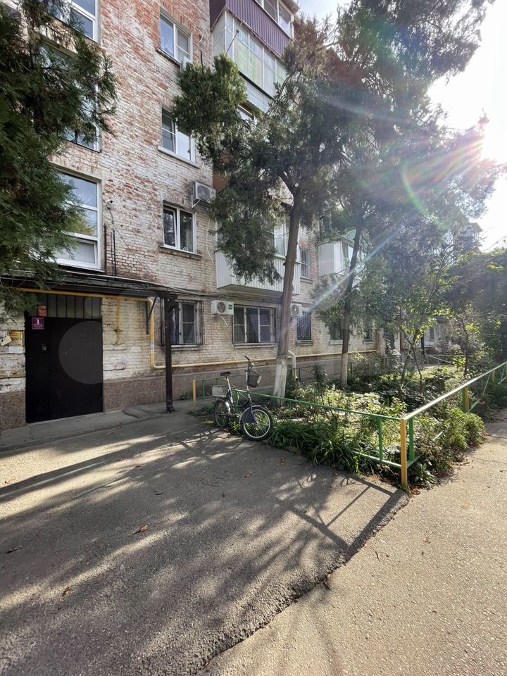2-комн., 43 м², 5/5 этаж, Центральный внутригородской округ, ул. Крупской, 103 — фото 2