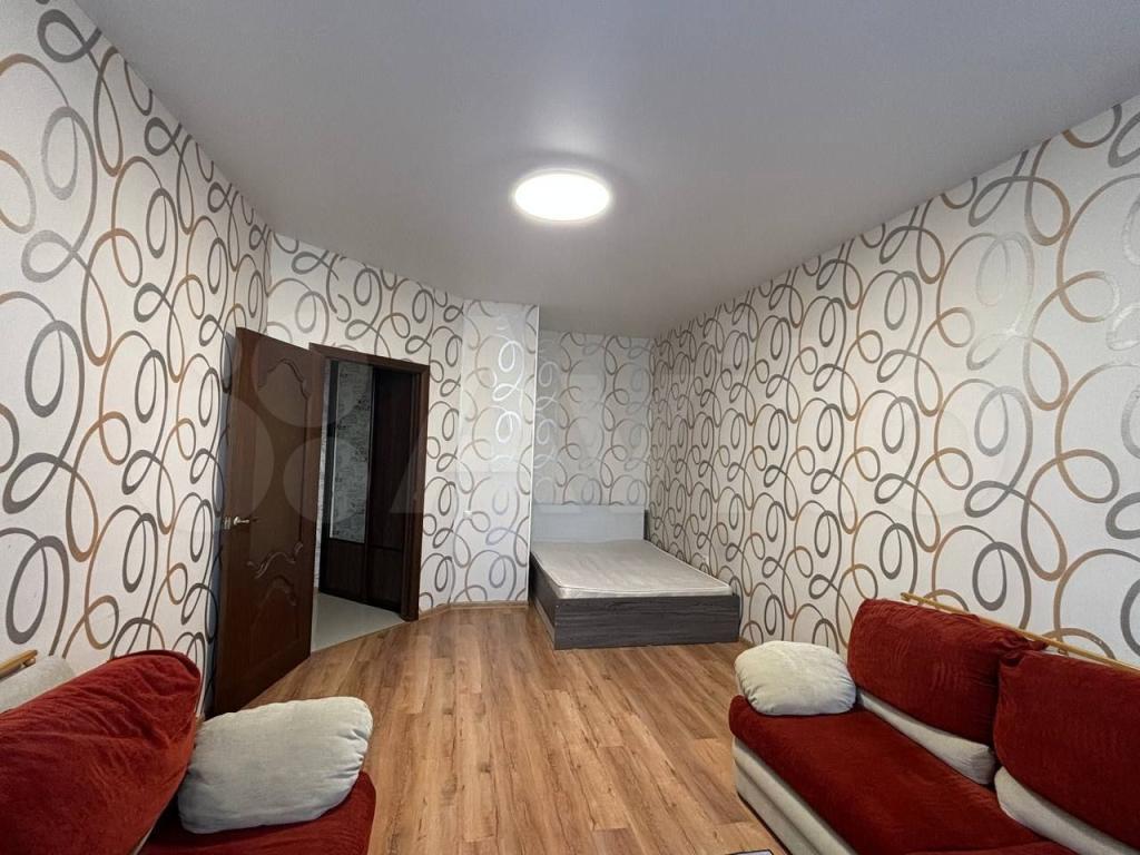 1-комн., 40 м², 6/10 этаж, Новороссийск, Южная ул., 1А — фото 2