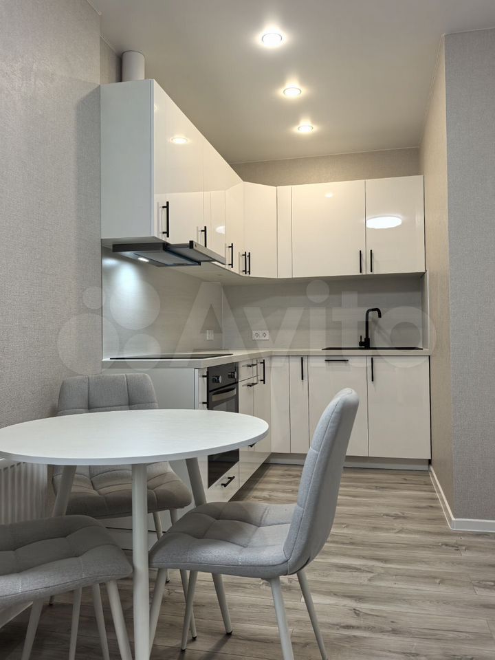 2-комн., 58 м², 5/20 этаж, Новороссийск, ул. Котанова, 4 — фото 2