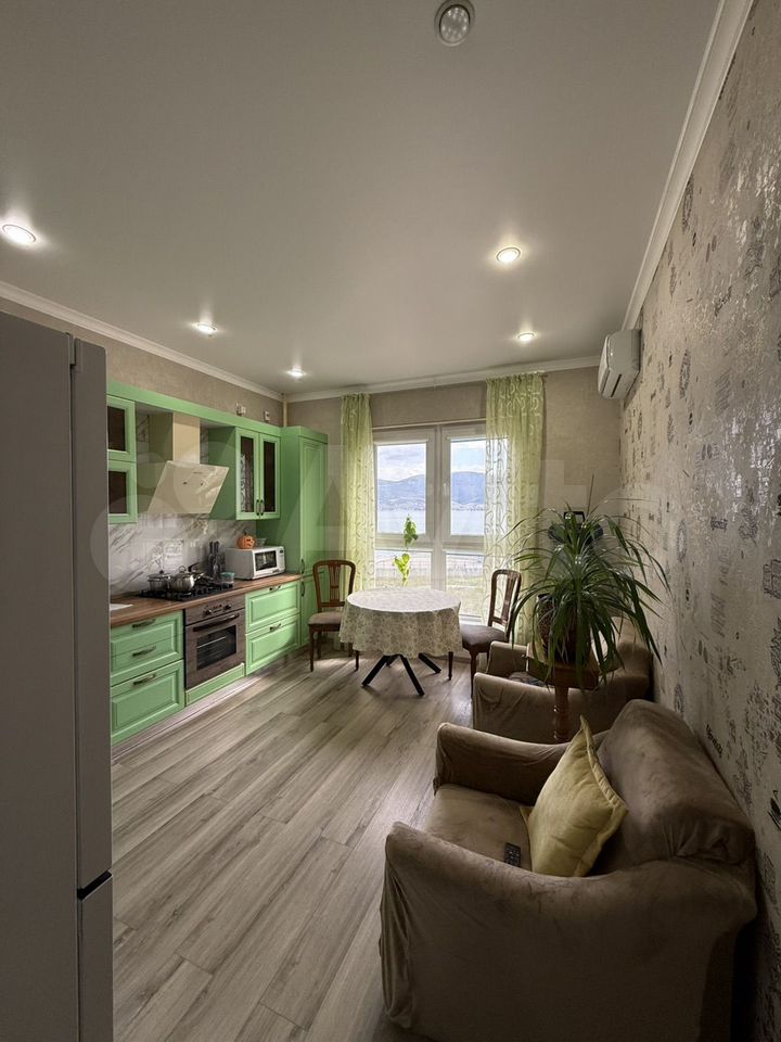 2-комн., 64.3 м², 4/10 этаж, наб. Адмирала Серебрякова, 79Б Новороссийск — фото 2