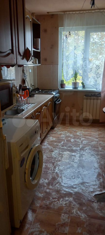 4+ комнаты, 75.1 м², 4/9 этаж, ул. Тюляева, 1 — фото 4