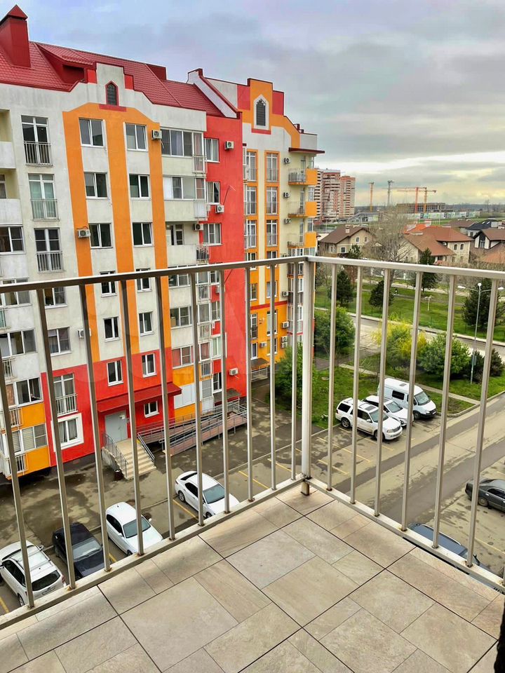 Продается 1-комн. квартира, 40 м² — фото 5