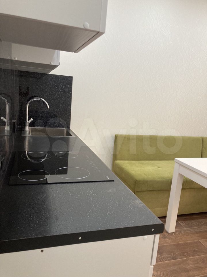 Продается 1-комн. квартира, 35 м² — фото 4