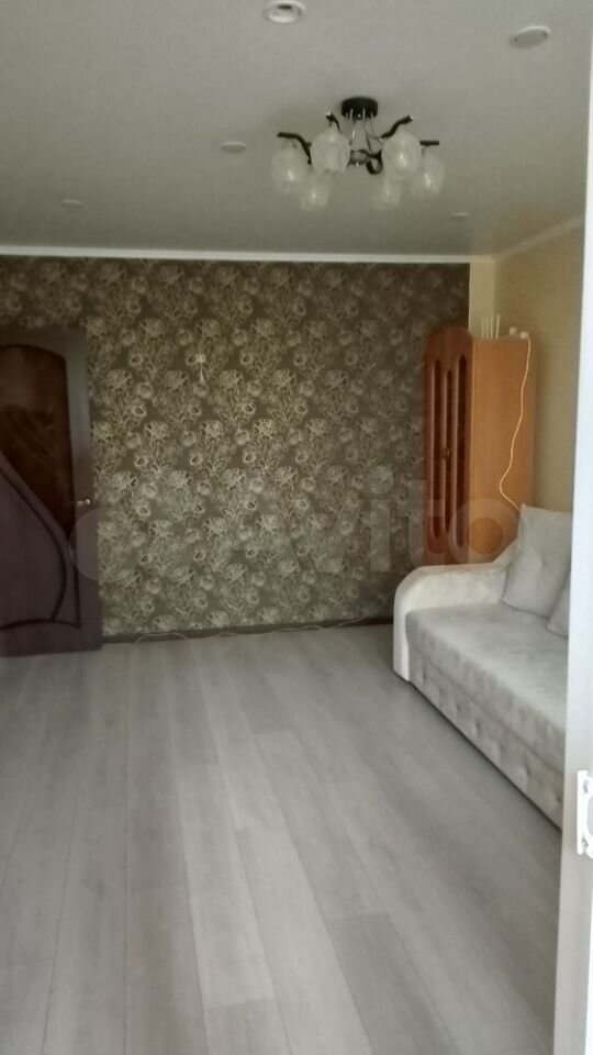 2-комн., 47.7 м², 3/10 этаж, мкр-н Юбилейный, пр-т Чекистов, 31 — фото 2