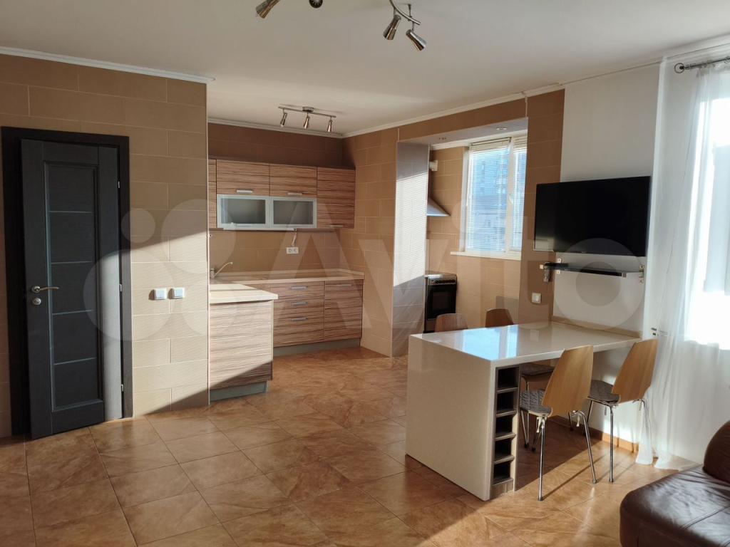 1-комн., 30 м², 7/9 этаж, Восточно-Кругликовская ул., 82 — фото 2