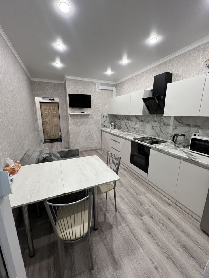 1-комн., 35.6 м², 18/18 этаж, ЖК «Лето» — фото 2