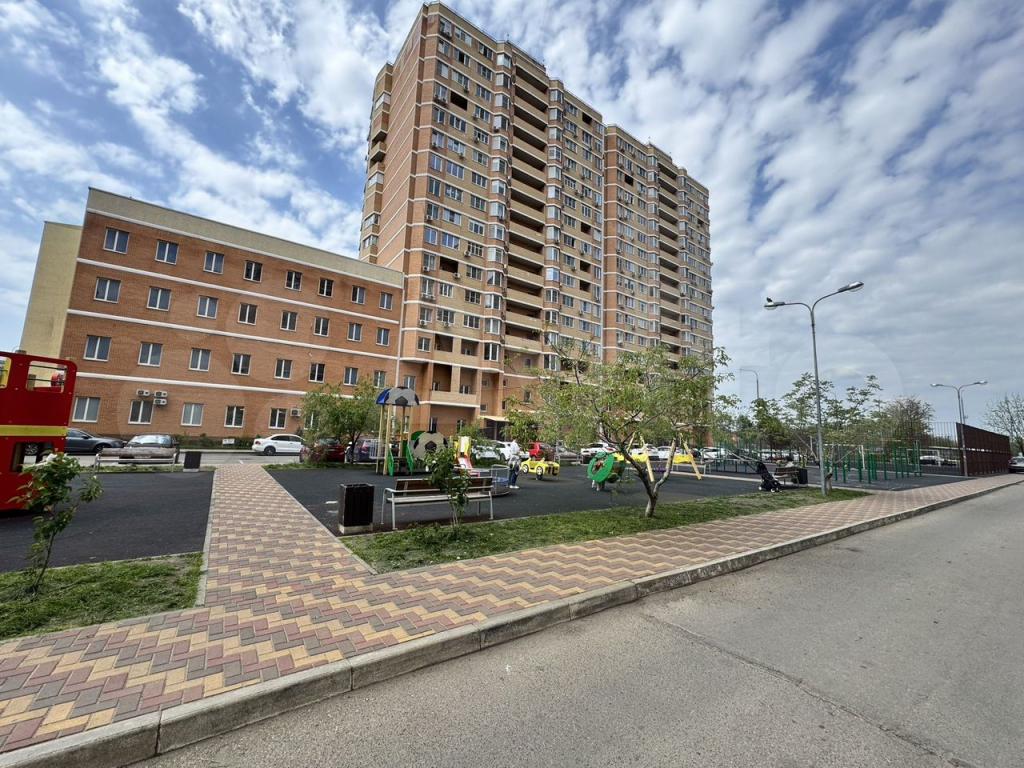 2-комн., 50.8 м², 2/17 этаж, мкр-н 9-й километр, ул. Циолковского, 9 — фото 3