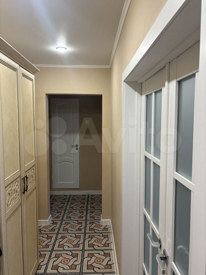 3-комн., 63.4 м², 6/10 этаж, Новороссийск, пр-т Дзержинского, 198 — фото 2