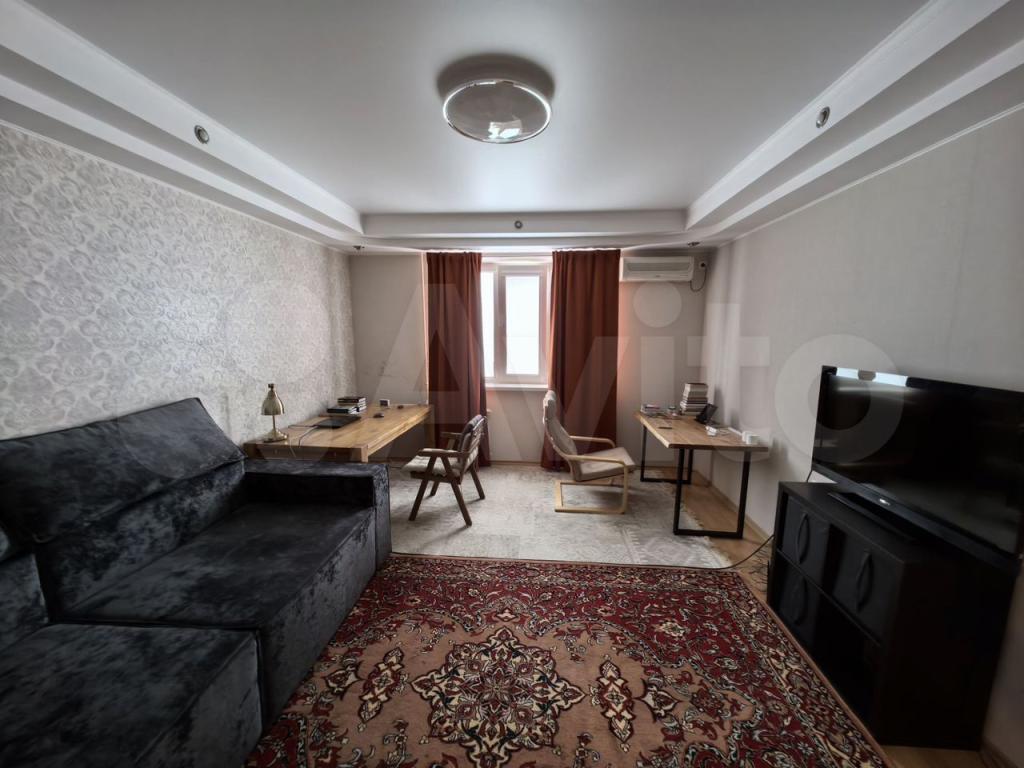 2-комн., 55 м², 11/12 этаж, Центральный внутригородской округ, мкр-н Центральный, Гимназическая ул., 60 — фото 3