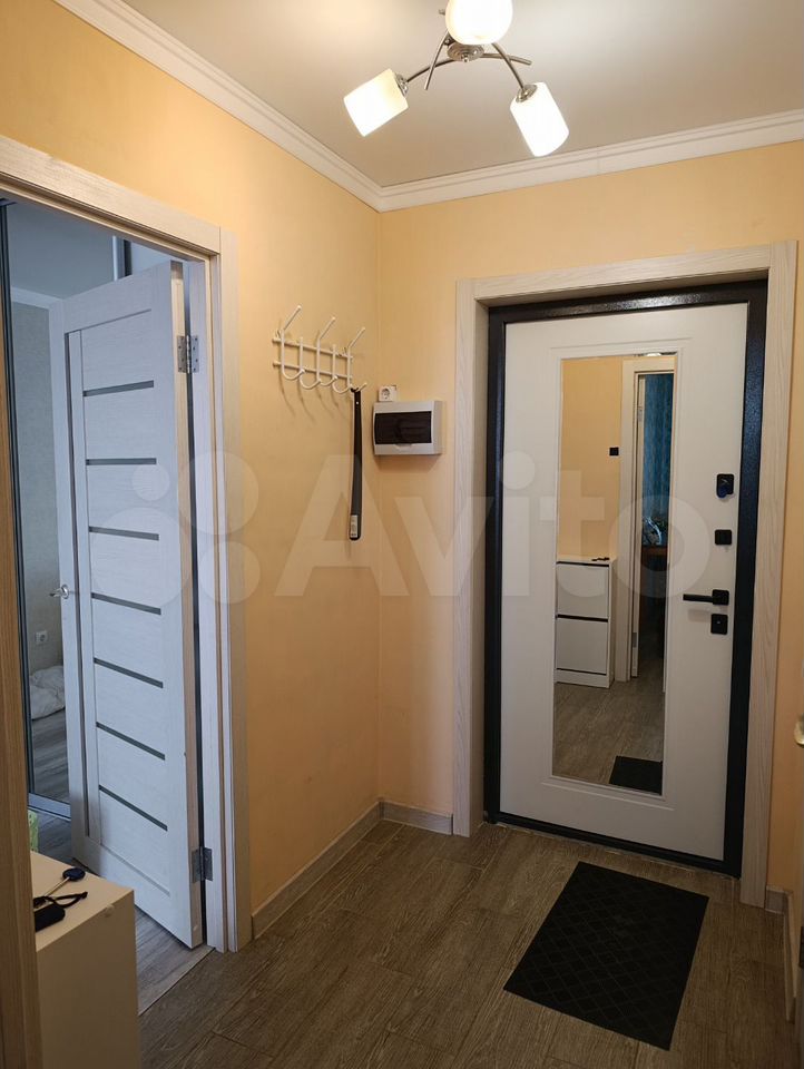 Продается 1-комн. квартира, 40 м² — фото 4