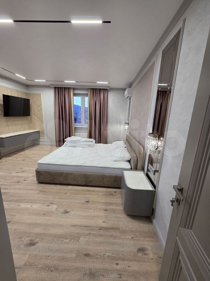 2-комн., 62 м², 15/16 этаж, Новороссийск, ул. Хворостянского, 27к1 — фото 2