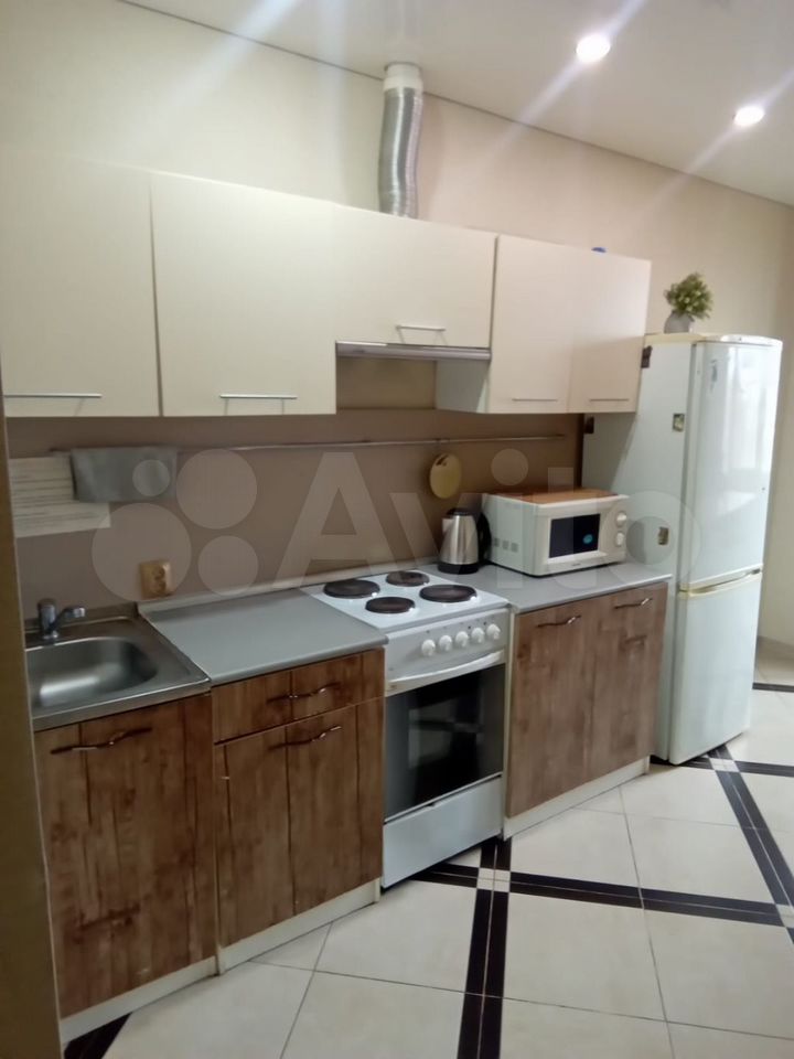 1-комн., 42.9 м², 17/17 этаж, мкр-н имени Петра Метальникова, ул. Петра Метальникова, 5к3 — фото 5