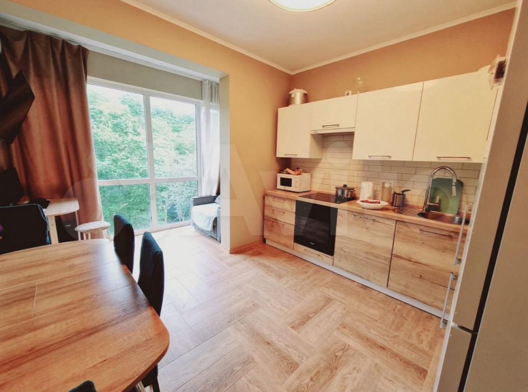 2-комн., 54 м², 13/15 этаж, Сочи, ул. Аллея Челтенхема, 8/8 — фото 2