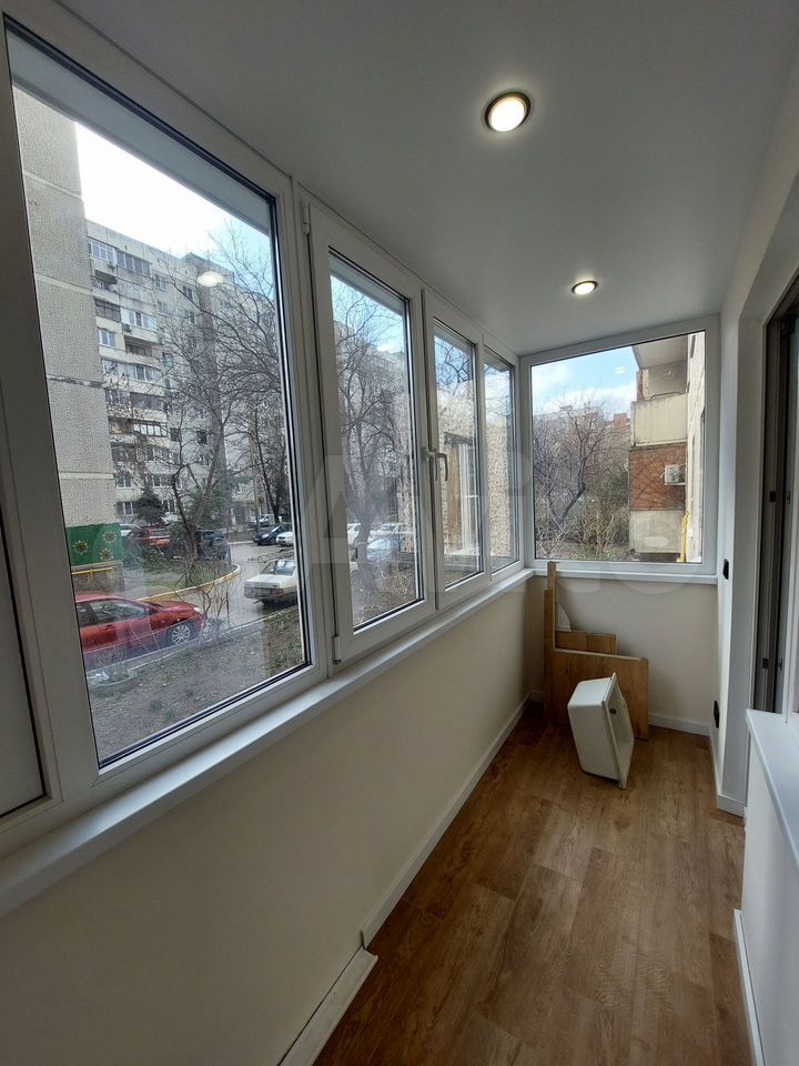 2-комн., 46.6 м², 1/10 этаж, мкр-н Юбилейный, ул. Думенко, 14 — фото 3