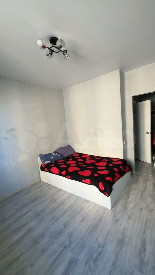 Продается 1-комн. квартира, 37 м² — фото 4