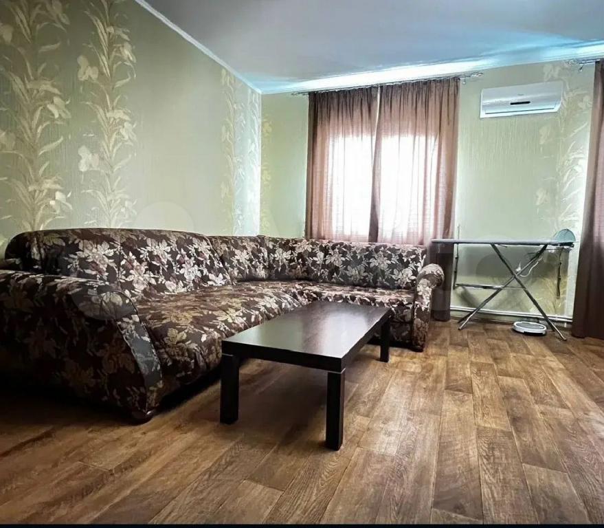 1-комн., 54.4 м², 4/6 этаж, Анапа, мкр-н Алексеевка, Садовая ул., 62 — фото 2