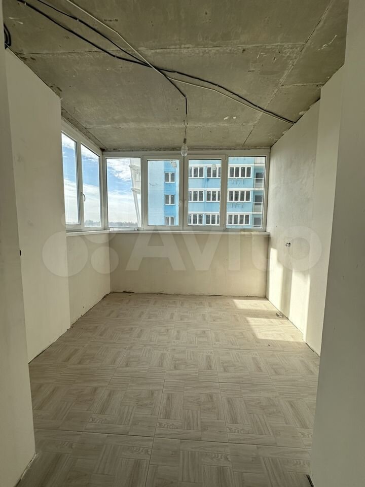 Продается 2-комн. квартира, 64 м²