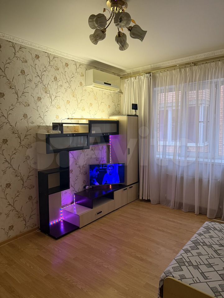 Продается 1-комн. квартира, 38 м²