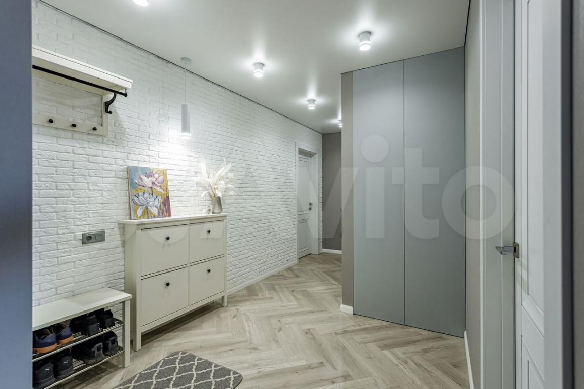 3-комн., 76.3 м², 8/10 этаж, мкр-н Юбилейный, пр-т Чекистов, 5