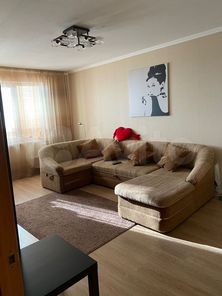 2-комн., 67.8 м², 7/12 этаж, ул. Академика Лукьяненко, 28