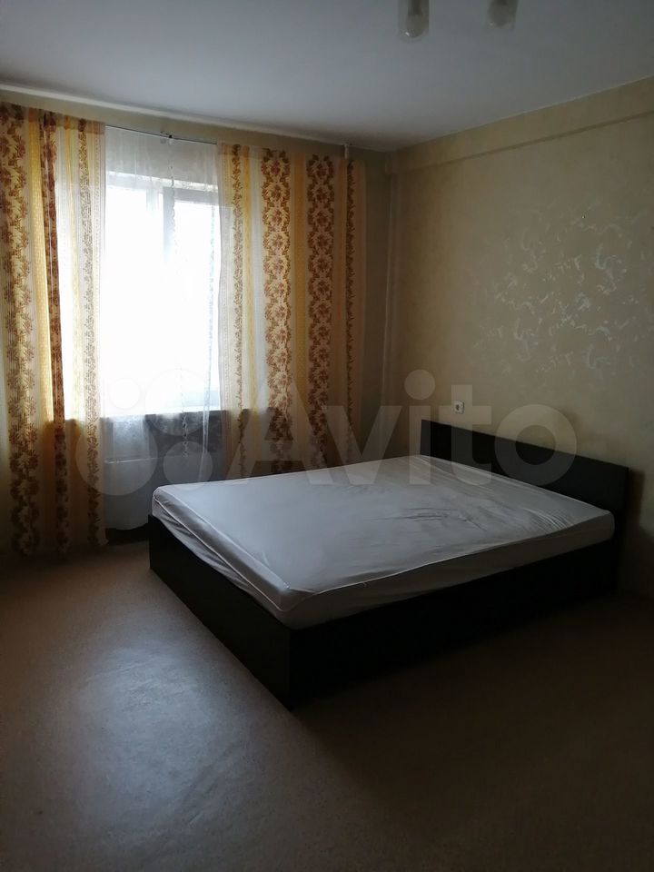 1-комн., 31.7 м², 5/12 этаж, мкр-н Юбилейный, Рождественская наб., 35