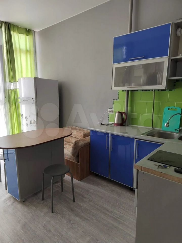 Продается 2-комн. квартира, 35.7 м²