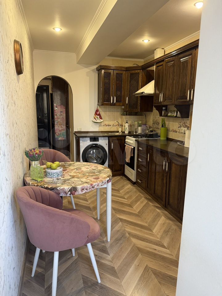 1-комн., 38.9 м², 2/5 этаж, Сочи, ул. Искры, 37