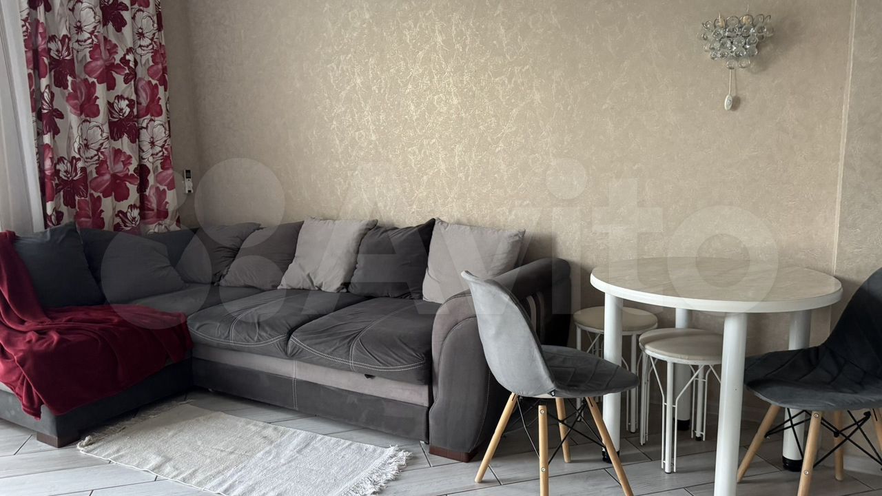 3-комн., 51 м², 5/6 этаж, Сочи, мкр-н Мамайка, Полтавская ул., 8