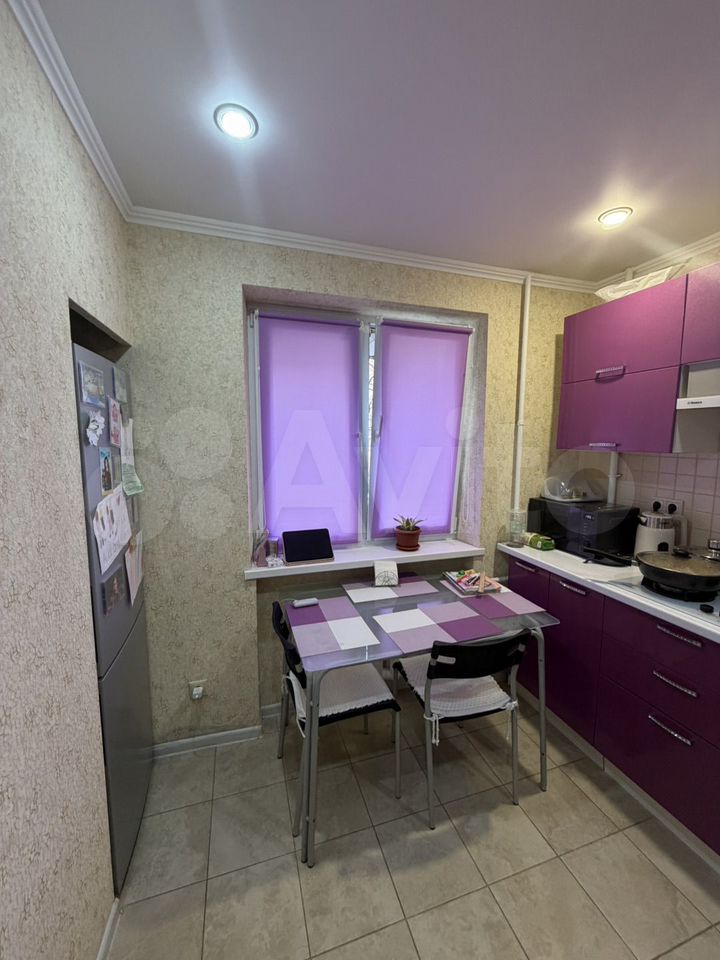 1-комн., 33 м², 2/5 этаж, Сочи, мкр-н Гагарина, Цветной б-р, 38