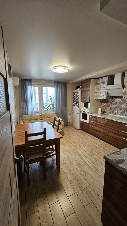 2-комн., 60.3 м², 13/16 этаж, ЖК «Кубанский»