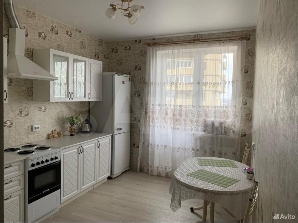 1-комн., 44 м², 15/19 этаж, ул. Трудовой Славы, 43