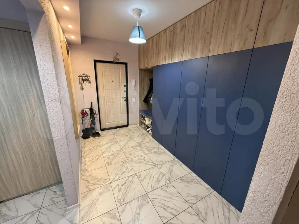 Продается 2-комн. квартира, 64.2 м²