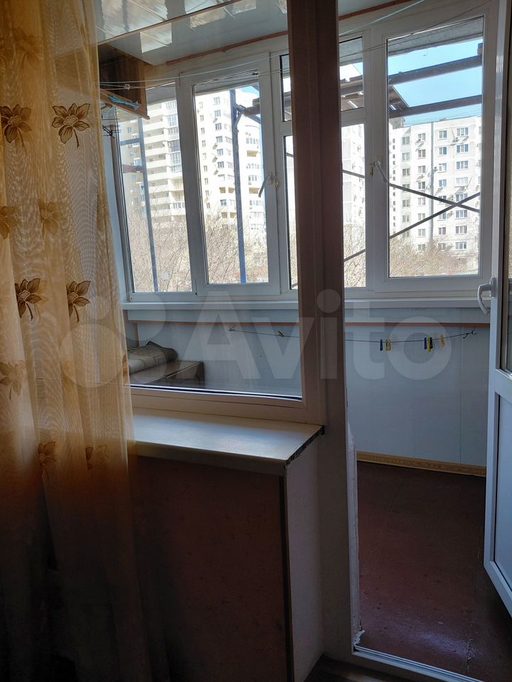 1-комн., 28 м², 3/9 этаж, Новороссийск, пр-т Дзержинского, 215