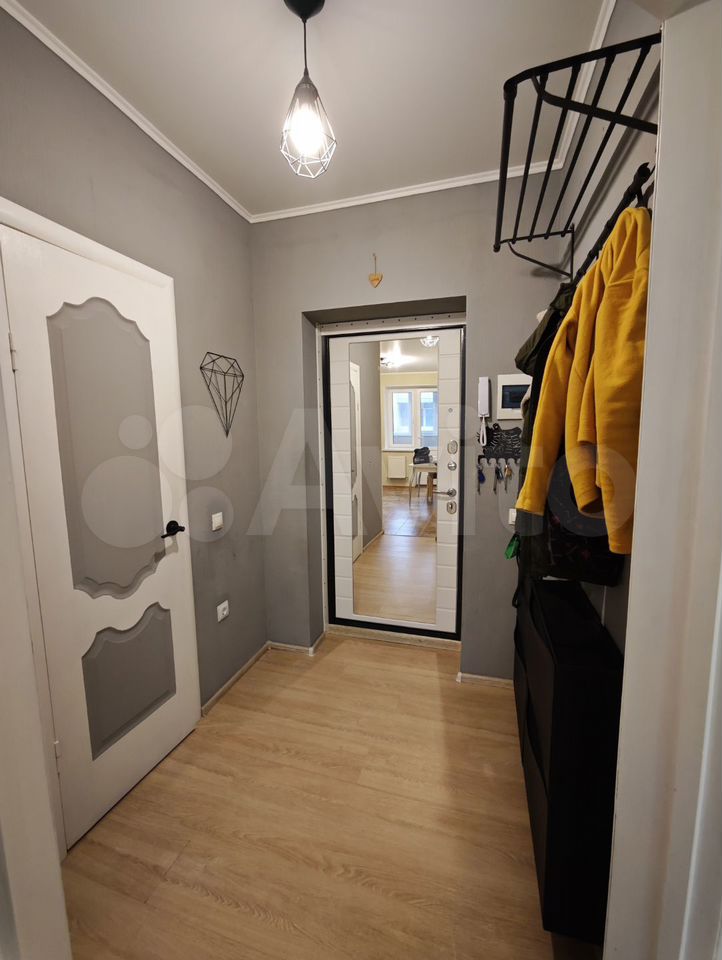 Продается 1-комн. квартира, 35.2 м²