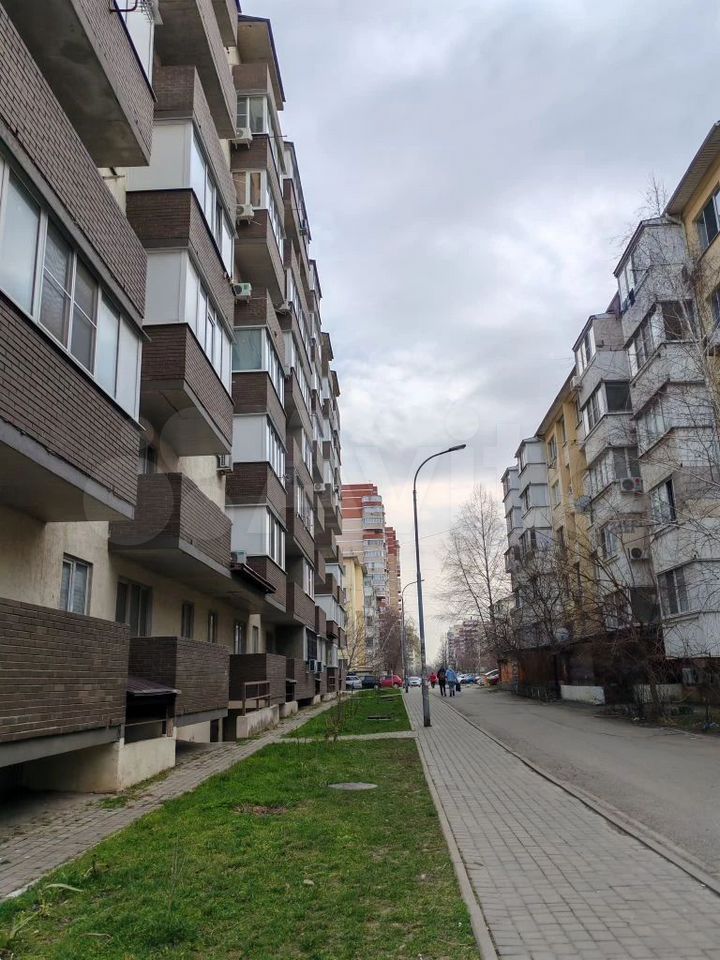 1-комн., 35 м², 5/8 этаж, г Краснодар, ул 2-я Целиноградская, д 1/1