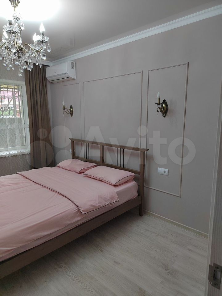 3-комн., 85.4 м², 1/5 этаж, г Сочи, р-н Адлерский внутригородской, ул Революции, д 14