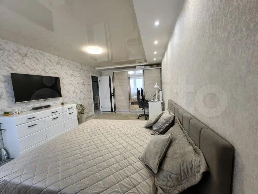 Продается 2-комн. квартира, 65 м²