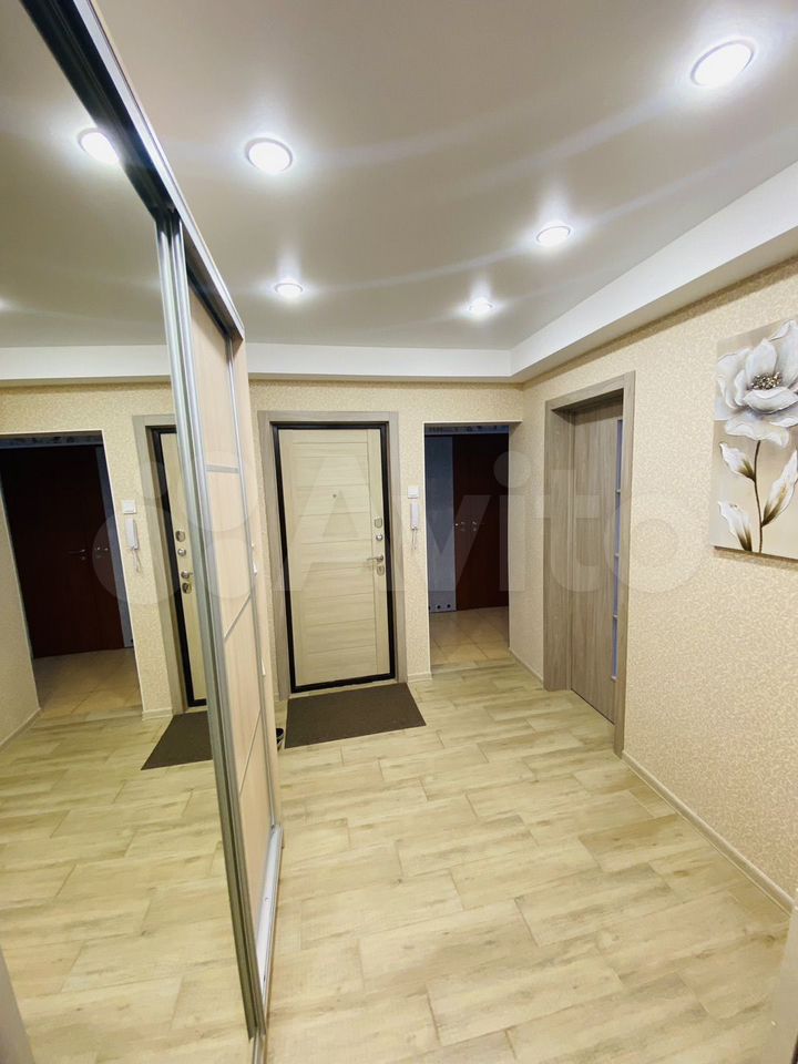 3-комн., 65.7 м², 6/9 этаж, ул. имени 40-летия Победы, 71
