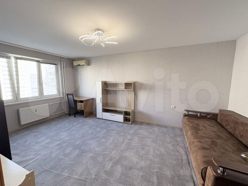 Продается 1-комн. квартира, 37.7 м²