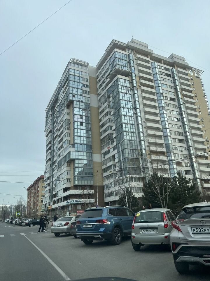 2-комн., 58 м², 16/21 этаж, Анапа, Владимирская ул., 148к2 — фото 2