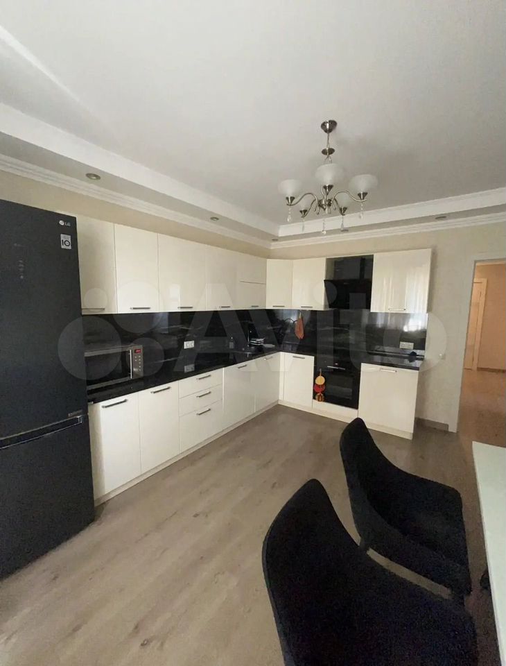 3-комн., 84 м², 13/25 этаж, Новороссийск, ул. Мурата Ахеджака, 16к2 — фото 3